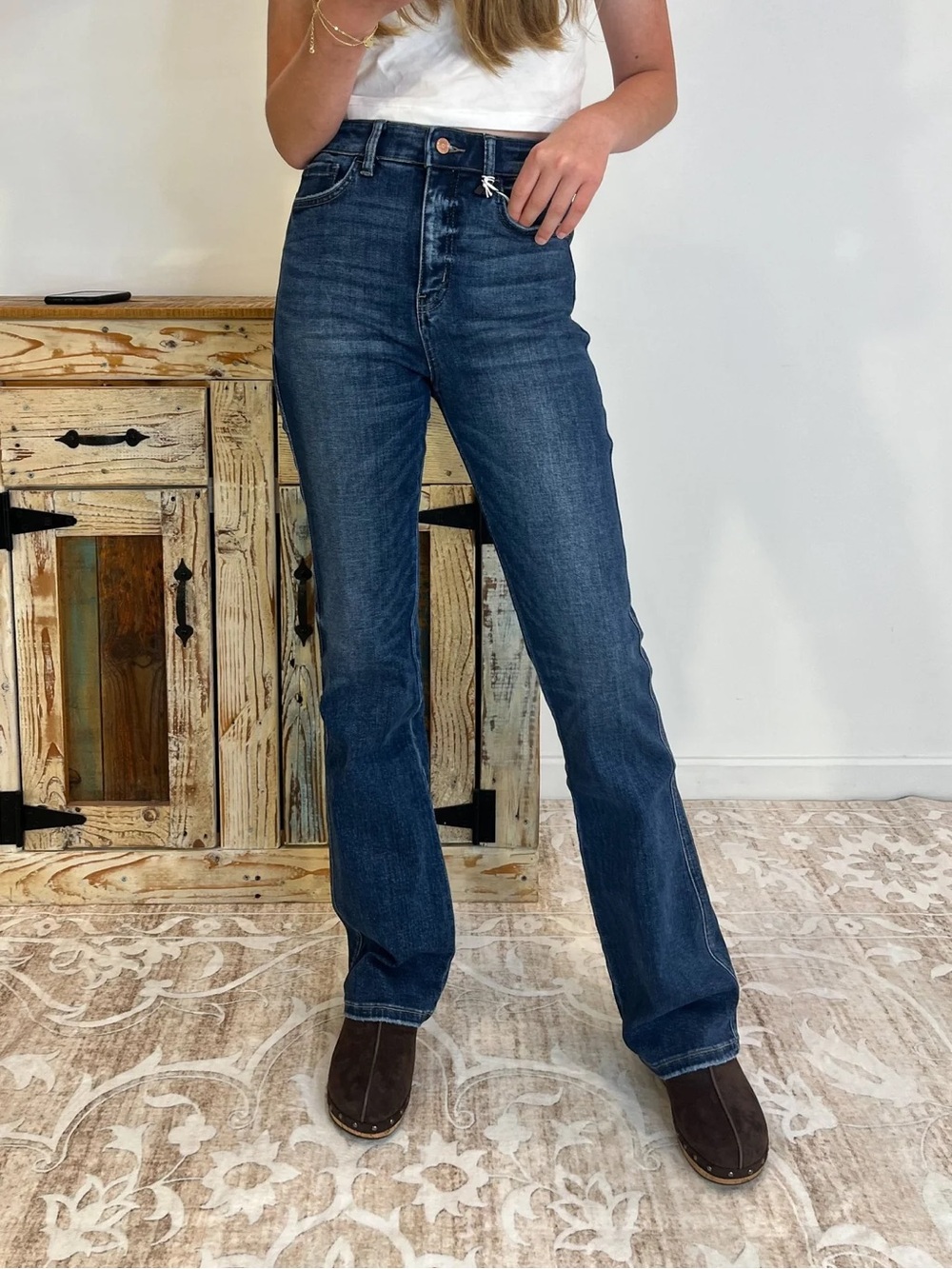 Lovervet by Vervet Tummy Control Super High Rise Bootcut Jeans Size 29/9 NWT
